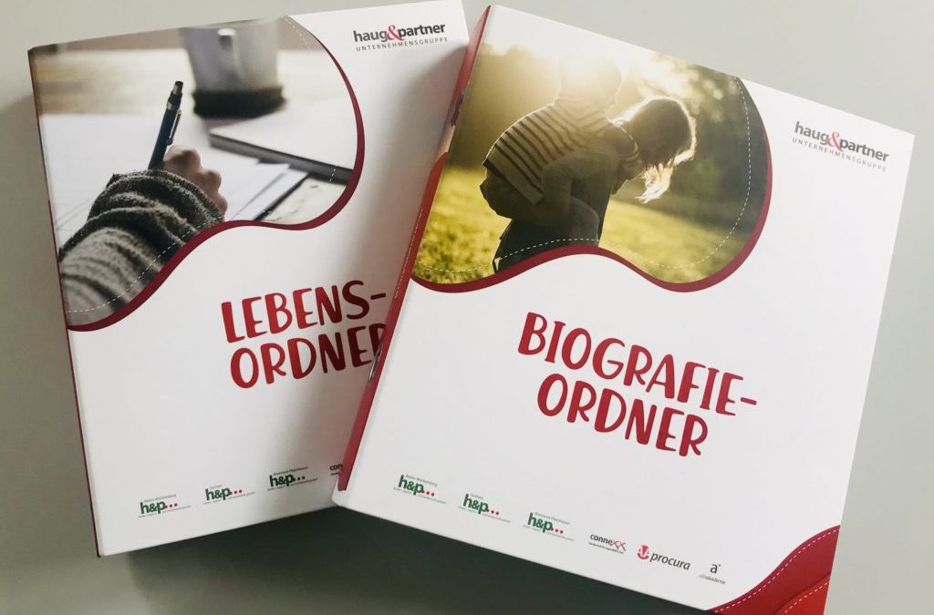 Biografiearbeit in der haug&partner unternehmensgruppe mit dem Set „Biografie- und Lebensordner“